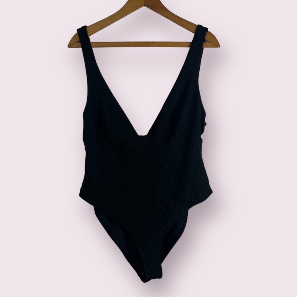 H&M Black High Leg Ribbed Swimsuit V-neck XL - Picture 2 of 9